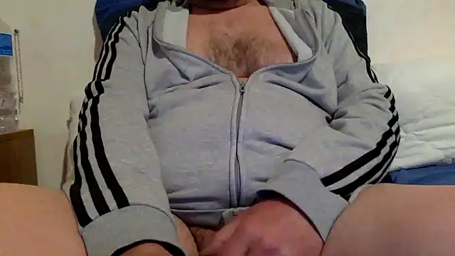 steve669 hot online show from April 12, 7:24 am