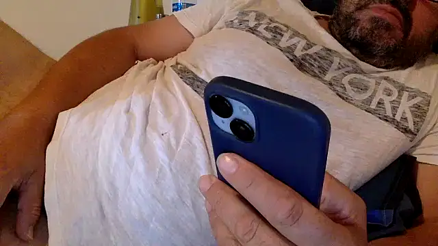 Snapshot of steve669_hot chatting on July 26, 6:10 am steve669 hot online show from July 26, 6:10 am