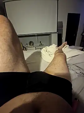 Snapshot of TrisalQuente chatting on February 19, 7:21 pm TrisalQuente online show from February 19, 7:21 pm