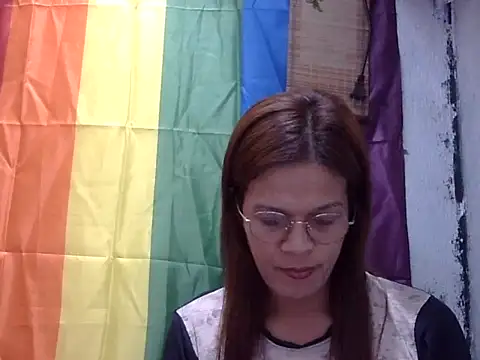Snapshot of juicycum069 chatting on May 3, 8:04 pm juicycum069 online show from May 3, 8:04 pm