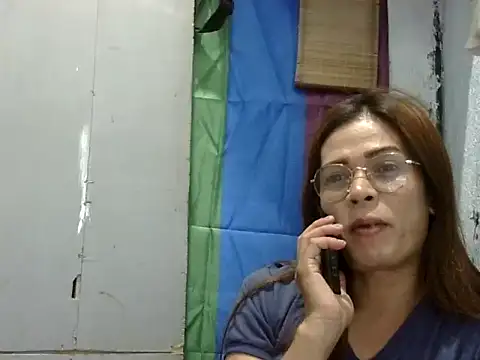 Snapshot of juicycum069 chatting on May 28, 9:28 am juicycum069 online show from May 28, 9:28 am