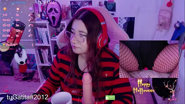 Pink girl0n online show from November 2, 9:28 pm