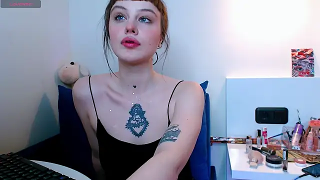 Pizda-Drozda online show from May 10, 7:52 pm