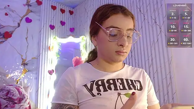 Naomy tay1 online show from March 4, 3:12 am