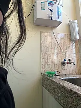 modelnishu online show from February 14, 2:08 am