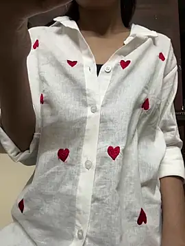 modelnishu online show from June 22, 3:31 pm