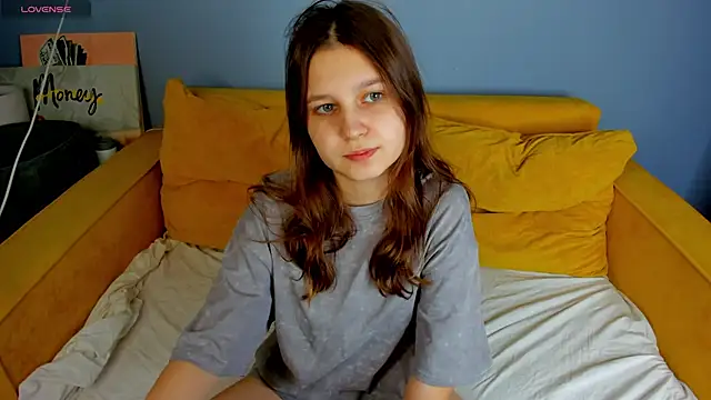 Elle Ellise online show from May 26, 6:09 am
