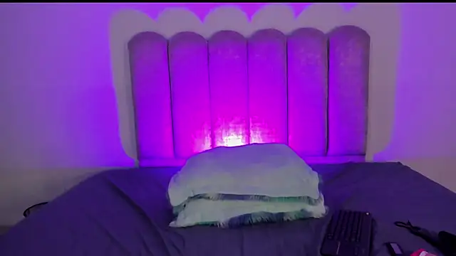 TahliaNovoa online show from March 27, 4:40 am