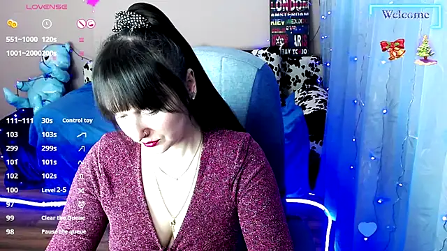 MilaRay online show from January 31, 1:45 pm