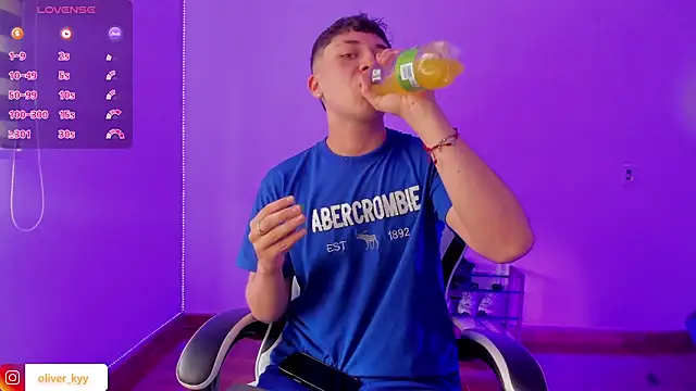 Casper   kyy online show from December 19, 6:15 pm