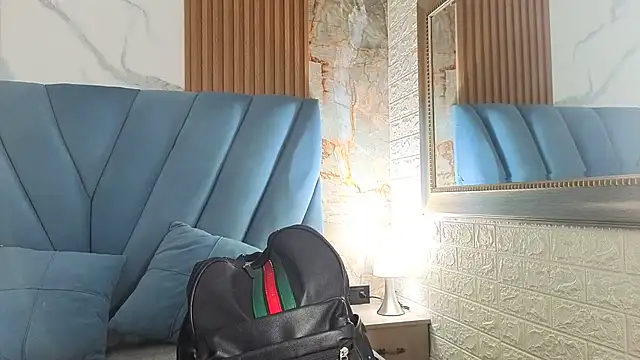 angel  red  online show from January 14, 3:12 am