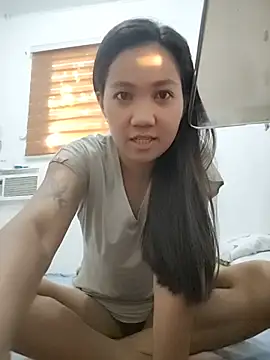 PrettySam1 online show from June 28, 10:49 pm