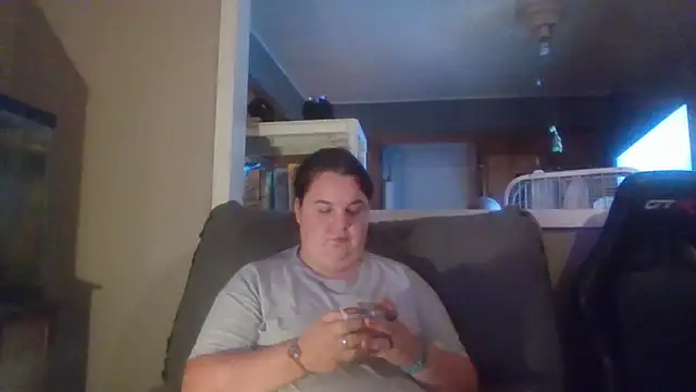 Snapshot of LittleBunny3 chatting on September 16, 12:22 am LittleBunny3 online show from September 16, 12:22 am