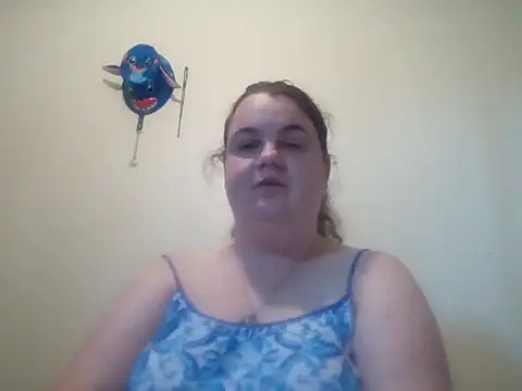 Snapshot of LittleBunny3 chatting on September 22, 8:55 pm LittleBunny3 online show from September 22, 8:55 pm