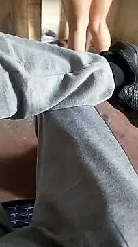 Snapshot of Bosssweet22cm chatting on March 6, 2:02 pm Bosssweet22cm online show from March 6, 2:02 pm