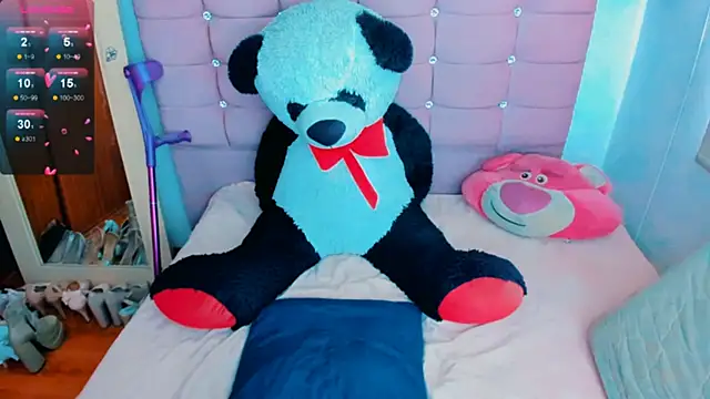 Snapshot of _samy_huber chatting on February 7, 3:49 pm samy huber online show from February 7, 3:49 pm