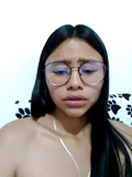 SofieLove 01 online show from April 11, 7:51 pm