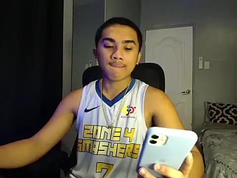 Snapshot of pinoyAdrianneXXX chatting on September 23, 2:25 am pinoyAdrianneXXX online show from September 23, 2:25 am