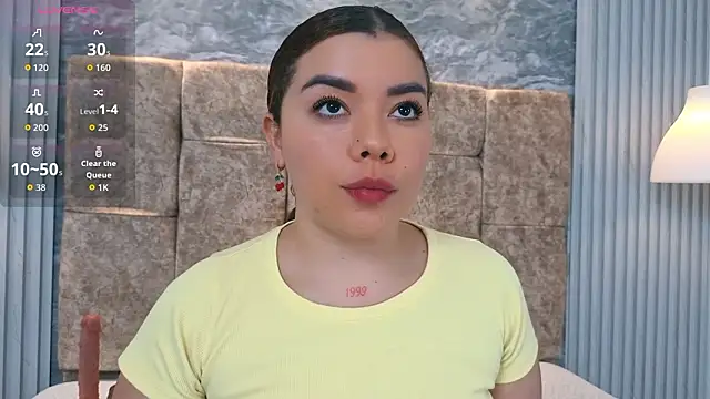 leilapons online show from March 23, 5:39 pm