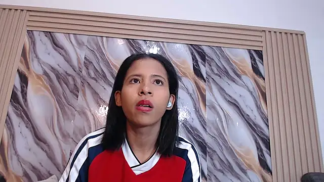 Snapshot of Samantha_Fox69_ chatting on February 28, 11:28 pm Samantha Fox69 online show from February 28, 11:28 pm