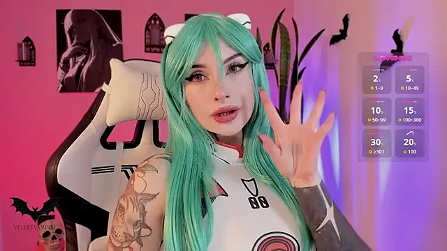 VelvetVampiree online show from April 11, 4:28 am