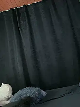 EVAH LEE  online show from May 28, 3:26 am