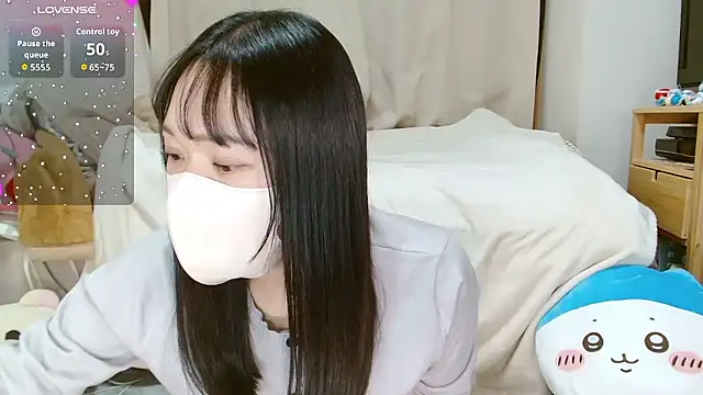 yuu-chan  online show from January 17, 8:41 am