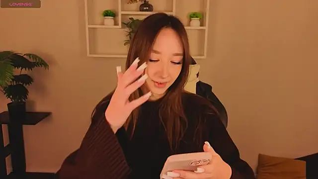 Miche1le Allenne online show from March 18, 1:09 am