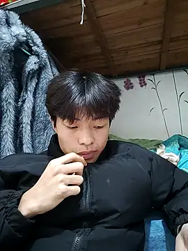 junjun1189 online show from November 18, 3:45 am