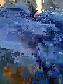 Snapshot of isisieueie chatting on September 22, 6:04 am isisieueie online show from September 22, 6:04 am