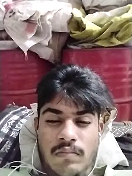 Snapshot of isisieueie chatting on October 4, 4:27 pm isisieueie online show from October 4, 4:27 pm