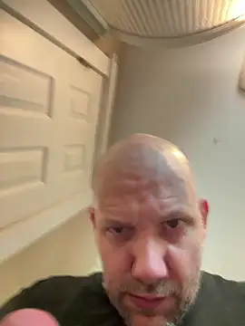 Snapshot of Bigrich112277 chatting on September 17, 6:09 pm Bigrich112277 online show from September 17, 6:09 pm