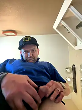 Snapshot of Bigrich112277 chatting on September 18, 8:11 pm Bigrich112277 online show from September 18, 8:11 pm