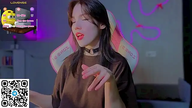 Sophie SkyAngel online show from February 27, 8:20 pm