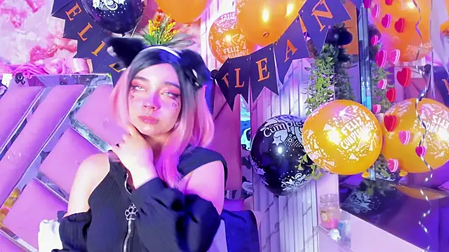 Akane Hikari  online show from March 26, 3:01 am