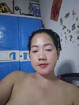 Snapshot of SweetASS6969 chatting on June 28, 3:51 pm SweetASS6969 online show from June 28, 3:51 pm