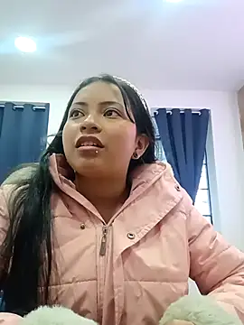 LilyCutee  online show from October 12, 5:01 pm