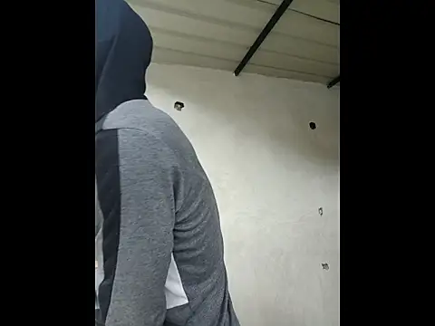 Snapshot of alex-golden chatting on November 29, 4:43 pm alex-golden online show from November 29, 4:43 pm