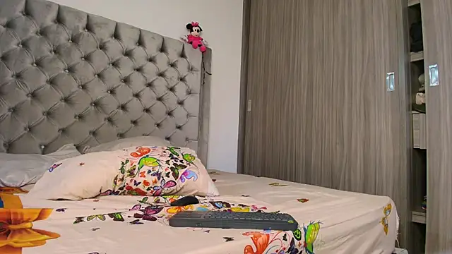 dreamsussi online show from October 28, 10:23 pm