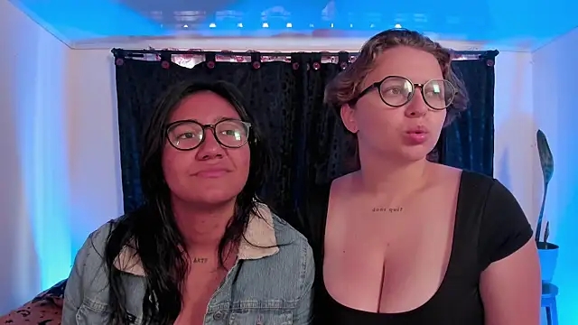 CrazyCakes  online show from April 10, 4:01 pm