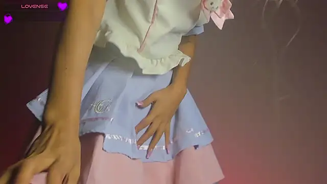  Kendall 19 online show from March 30, 8:10 pm