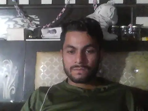 ursdreamperson online show from November 10, 1:21 pm