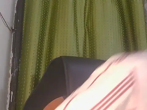 ursdreamperson online show from July 9, 1:31 am