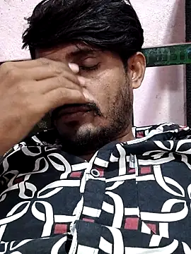 krishjaat43 online show from October 25, 7:05 am