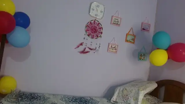 Snapshot of angelly__kate chatting on June 19, 2:49 am angelly kate online show from June 19, 2:49 am