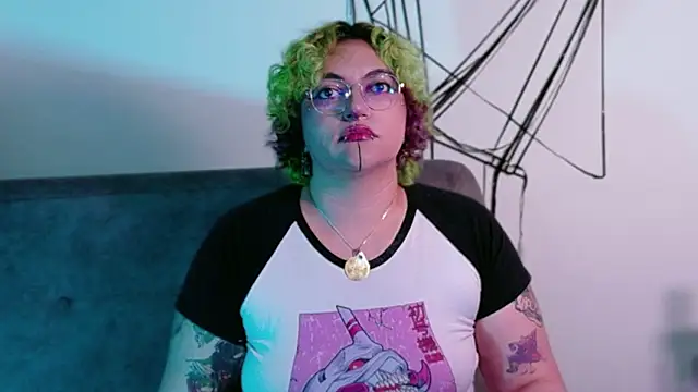 XxGreenGoodxX online show from March 25, 9:21 pm