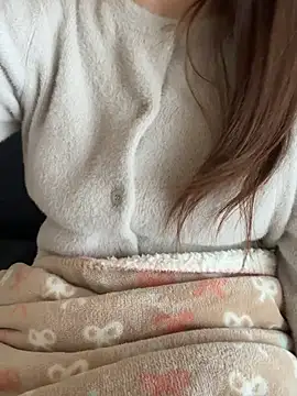 mayu06000 online show from February 12, 5:35 am