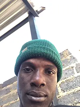 Snapshot of cuminsidebby chatting on November 1, 6:59 am cuminsidebby online show from November 1, 6:59 am