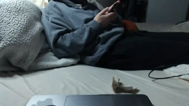 BenReich online show from November 17, 4:46 pm