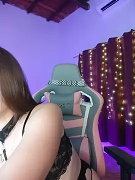 Snapshot of AlejaTacoa_ chatting on May 12, 3:25 am AlejaTacoa online show from May 12, 3:25 am